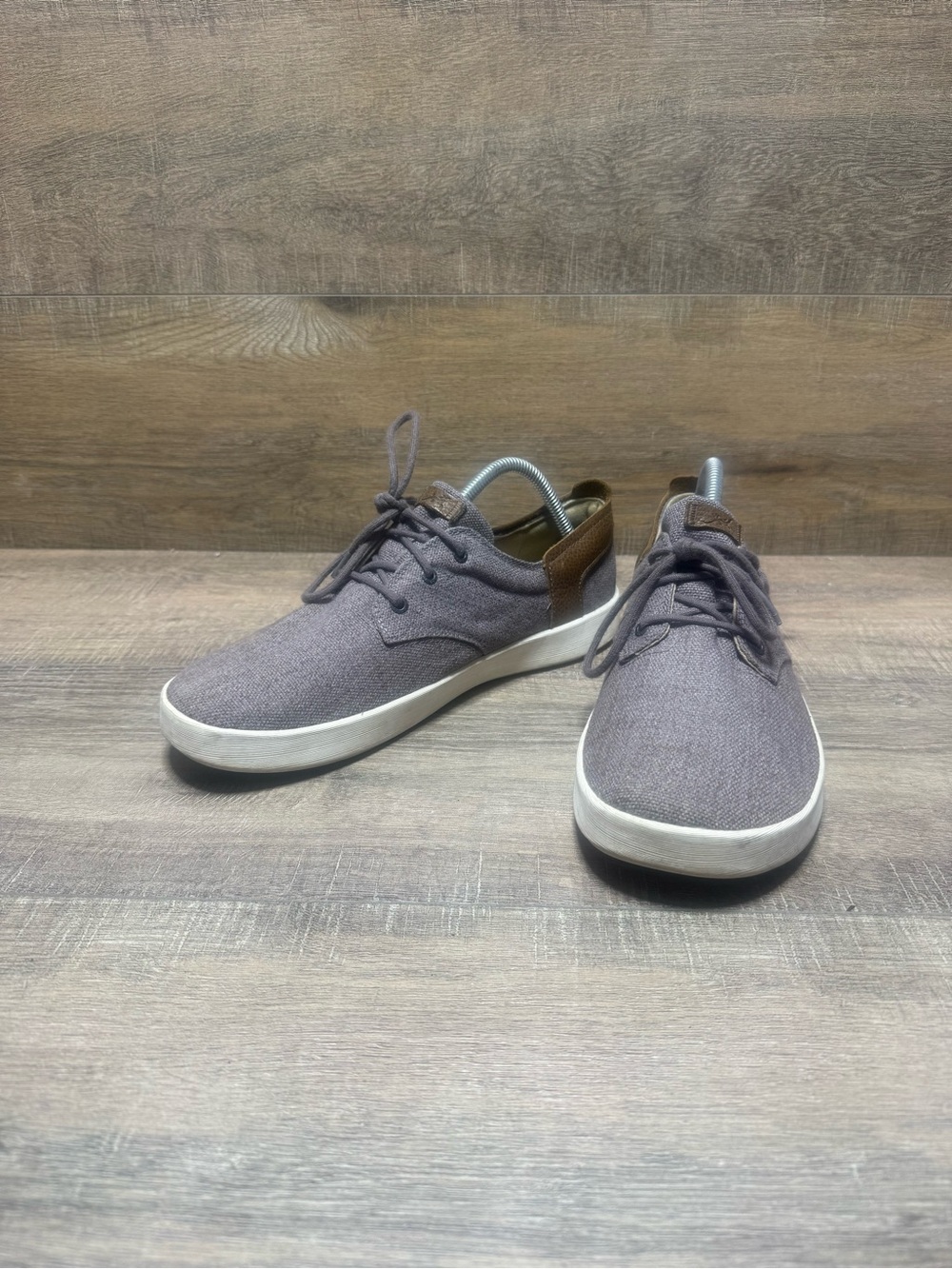 Chaco Men's Casual Lace-Up Sneakers - Gray with Brown Heel